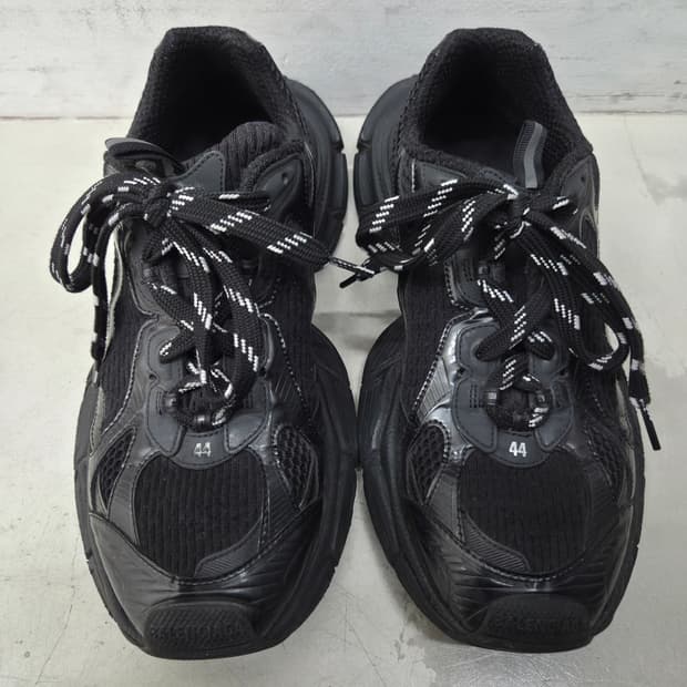 발렌시아가 3xl 올블랙 44사이즈