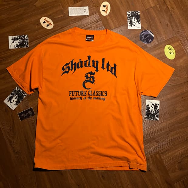 SHADY LTD. 오렌지 로고 루즈핏 티셔츠