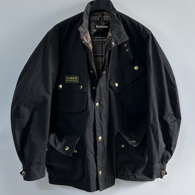 바버 인터네셔널 A7 왁스 자켓 (va.86)