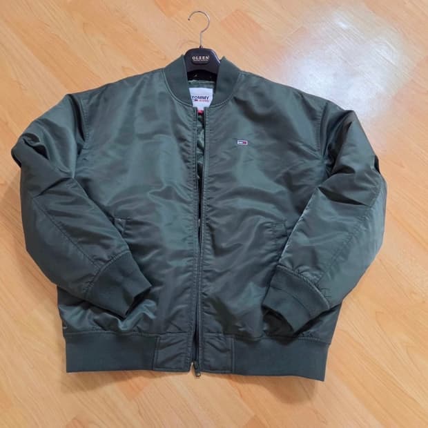 타미 힐피거 봄버 자켓 M 카키색
