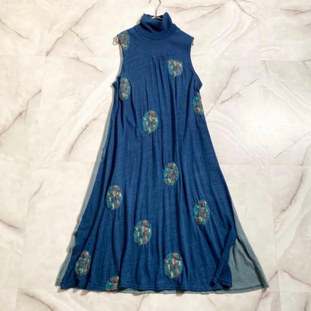 캐피탈 슬리브리스 원피스