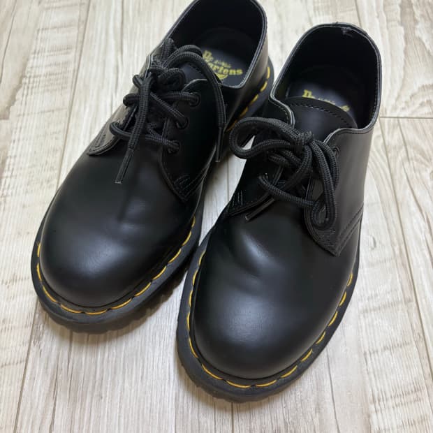 닥터마틴 1461 3홀 벡스 220