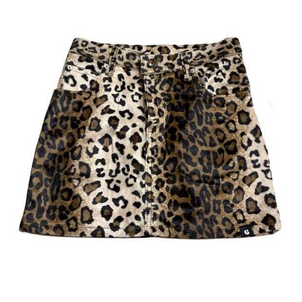 스타일난다 메이드 레오파드 퍼 터치 미니스커트