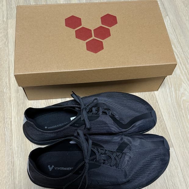 비보베어풋 Vivobarefoot Primus Flow. 270