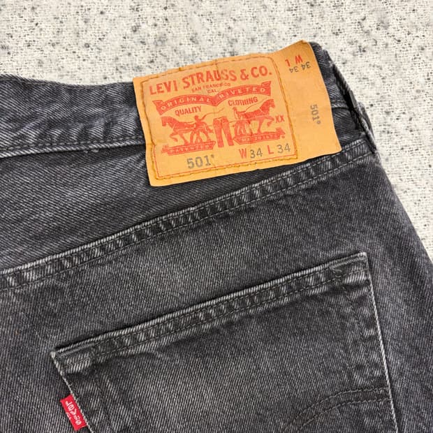 N183. 리바이스501 블랙팬츠