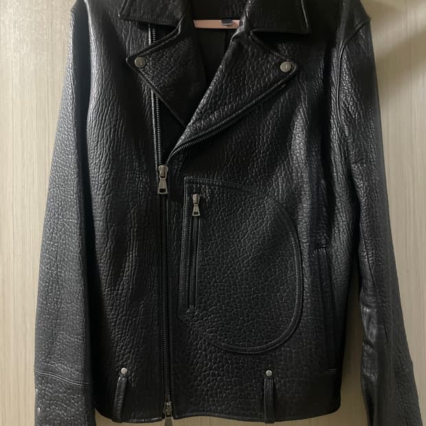 존바바토스 가죽자켓