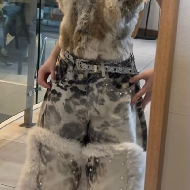 퍼 크롭 탑 + 퍼 청바지 세트