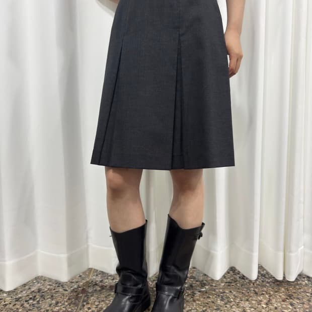 미디 플리츠 스커트