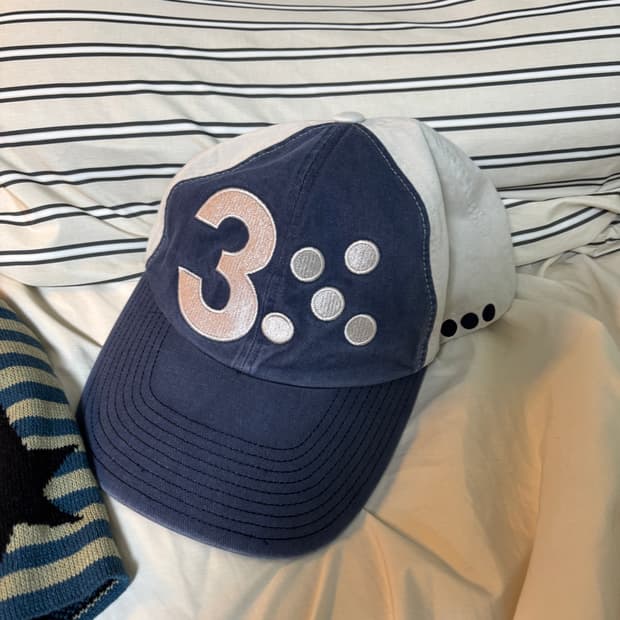 더 콜디스트 모먼트 3 볼캡 L