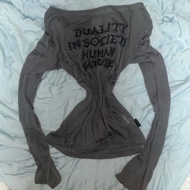 가터갤러리 HUMAN NATURE SHEER MESH TOP 롱슬리브