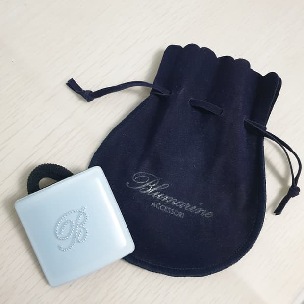 명품 블루마린 시그니처 B이니셜 스퀘어 머리끈 헤어끈 엘라스틱 헤어타이