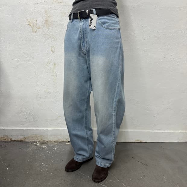 INHERIT 라이트블루컬러 워시드 루즈 와이드 데님 팬츠