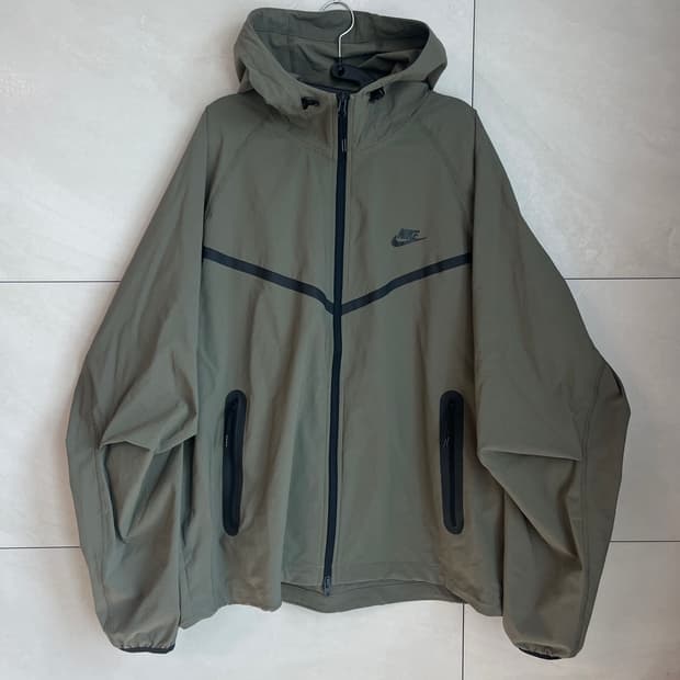 [2XL] 나이키 테크 윈드러너 우븐 바람막이 올리브 카