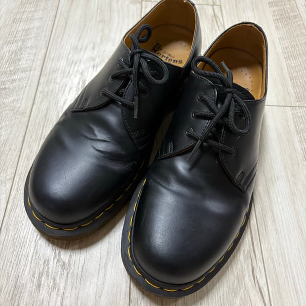 닥터마틴 1461 3홀 스무스 260