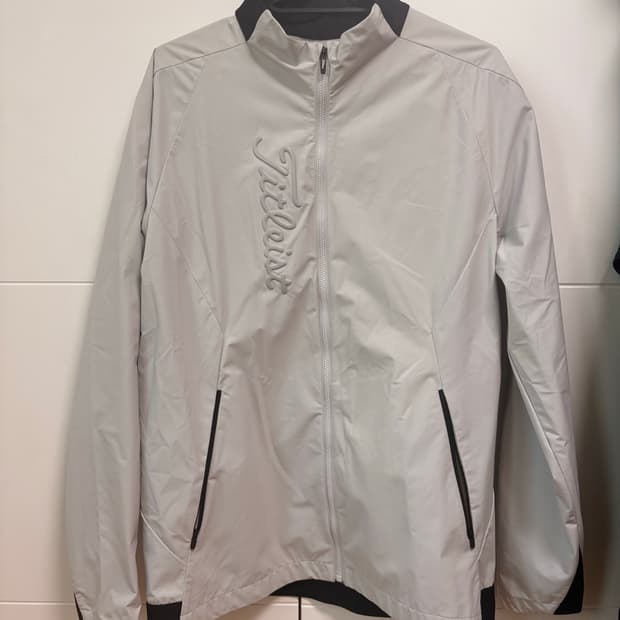 타이틀리스트 바람막이(개이쁨)