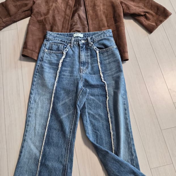 [OOT seoul] 유니크한 배색 와이드 데님 팬츠 (S사이즈)