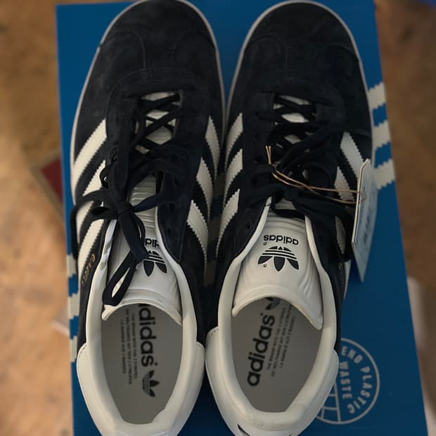 아디다스 가젤 오리지날 네이비