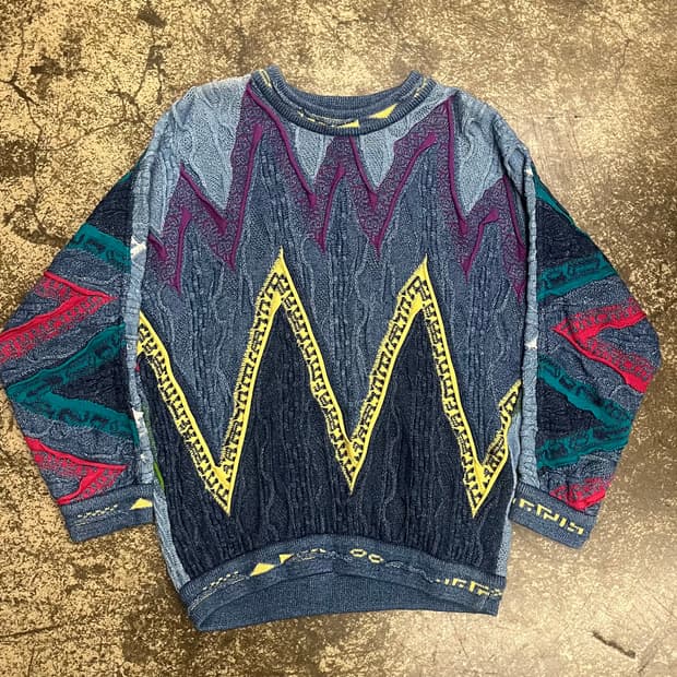 쿠지 패턴 니트 스웨터