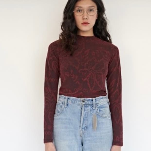 Teak 플라워 자카드 탑