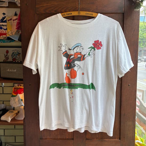 90’s Donald Duck Embroidered Vintage Tee