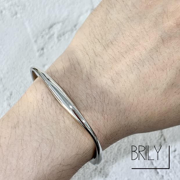 [Unisex] BOBO 커브드 라운드 써지컬 스틸 실버 뱅글 팔찌
