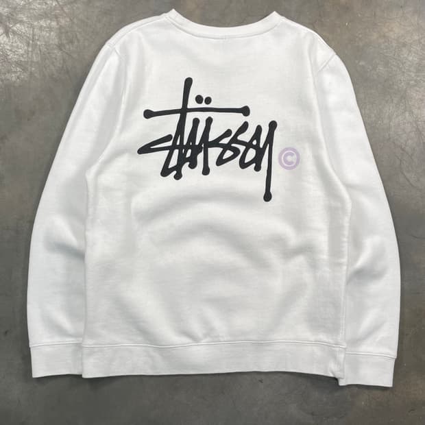 스투시 스탁로고 스웻셔츠