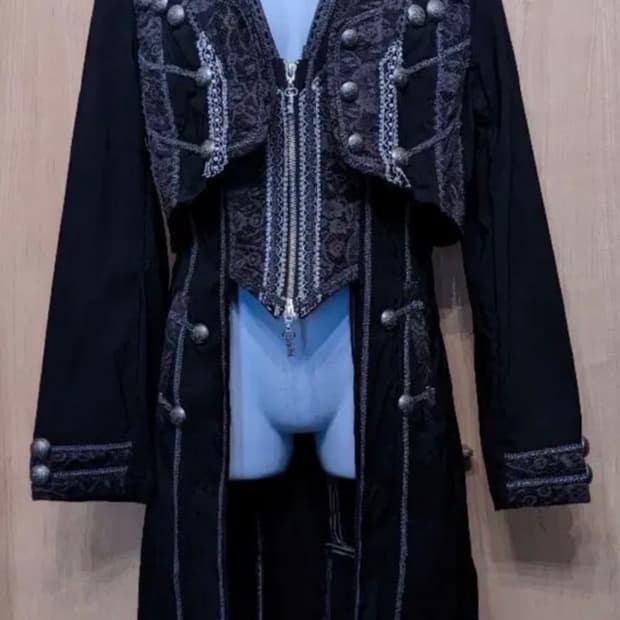 오즈온 고딕 롱 자켓 ozzon ozzcroce ozzangela