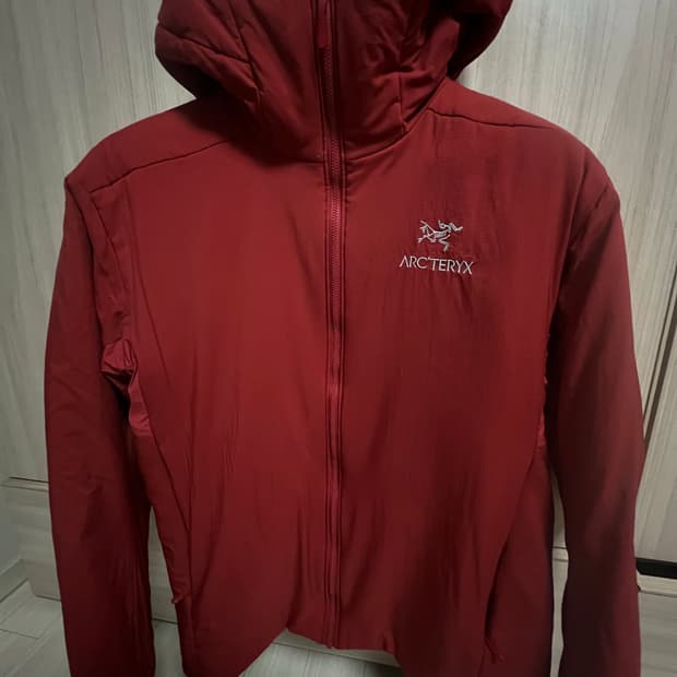 아크테릭스 아톰ar 보르도 M