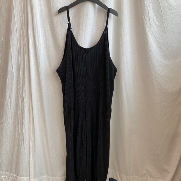 블랙 플리츠 점프수트(M)