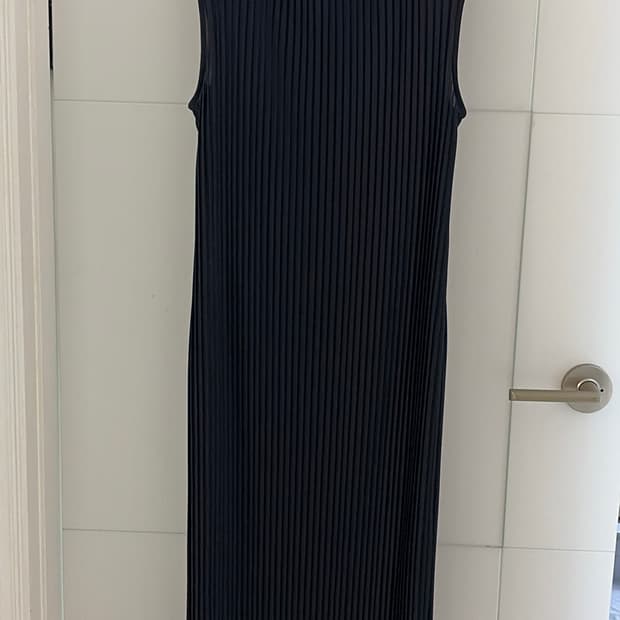 Cos 플리츠 원피스 44,55 정품