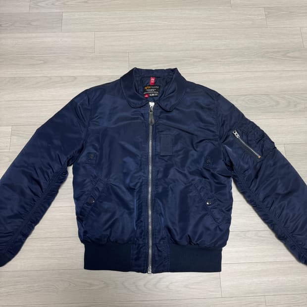 알파인더스트리 B15 네이비 봄버 L