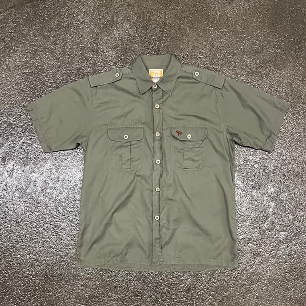 Camel 밀리터리 셔츠 (100-105)