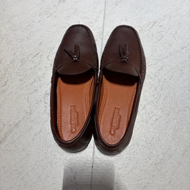 쿠에른 테슬 로퍼 240