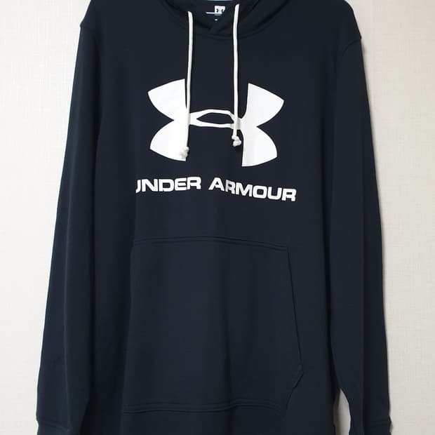 언더아머 후드티 2XL 사이즈