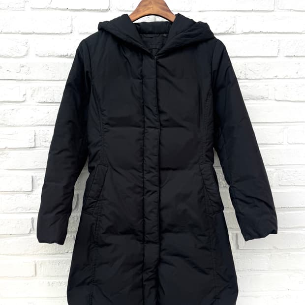 유니클로 블랙 다운 패딩