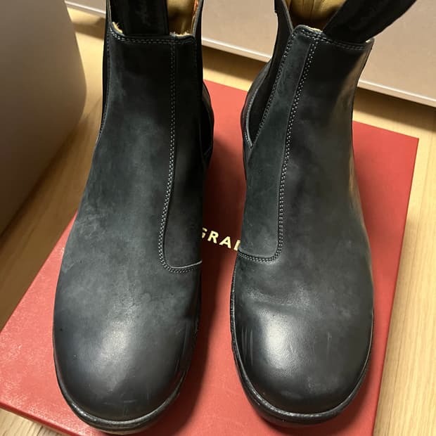 그라더스 첼시 블랙 255 팝니다