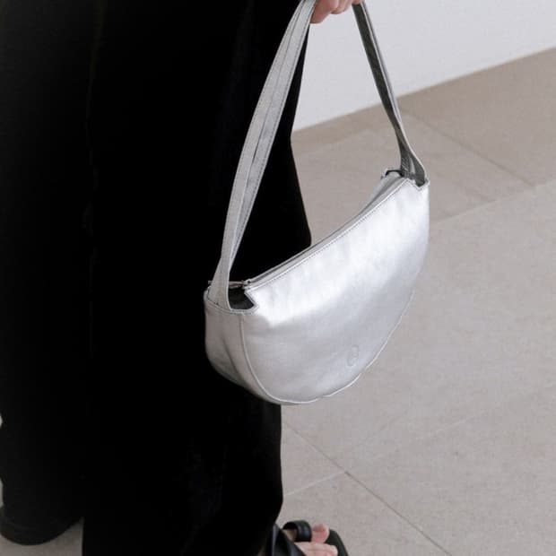 아우로 탬버린백 실버