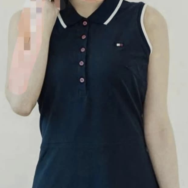 여M 타미힐피거 민소매 카라 플레어 원피스