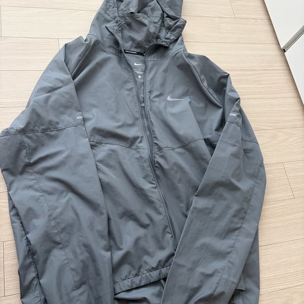 나이키 마일러 런닝 바람막이 XL 판매
