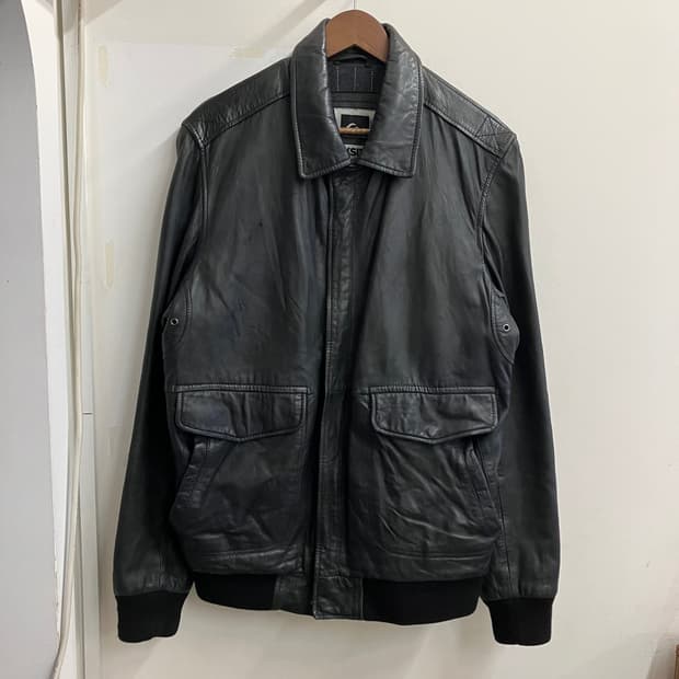 N189 퀵실버 가죽자켓