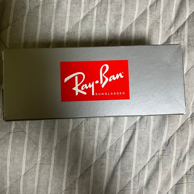 레이밴 대디-O II 폴리쉬드 블랙 프레임 그린 클래식 G-15 렌즈