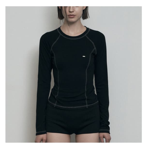 보헤미안서울 보헴서 스포티 라운드넥 탑 블랙