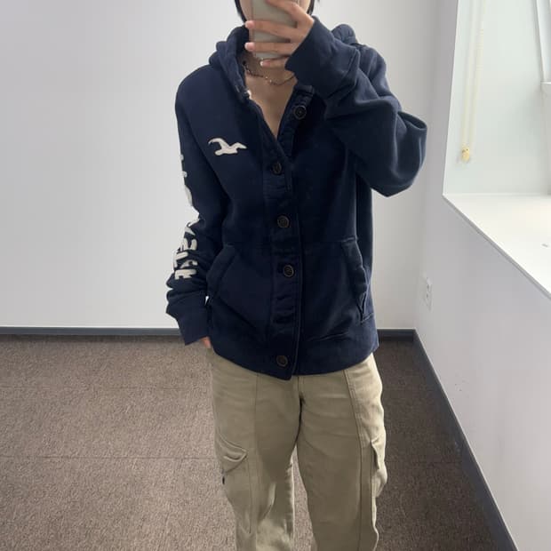 Hollister 홀리스터 사이드 로고 네이비 후드집업