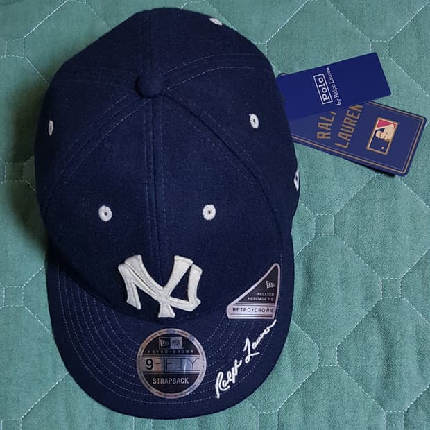 폴로 x 뉴에라 mlb 뉴욕 양키스 울 볼캡 네이비 팝니다.