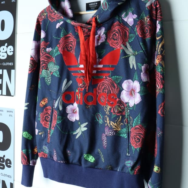 W(L-XL) 아디다스 후드티셔츠 리타오라 협업 빅로고-H35708