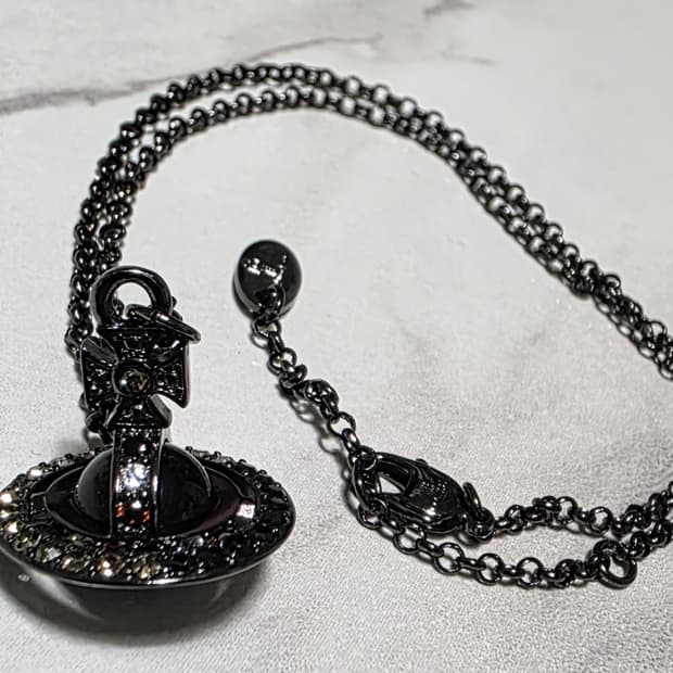 비비안웨스트우드 orb 목걸이