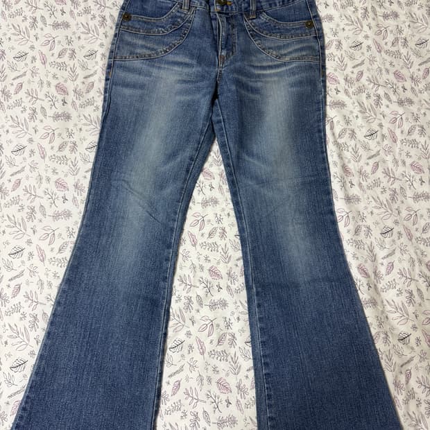VG4 Jeans