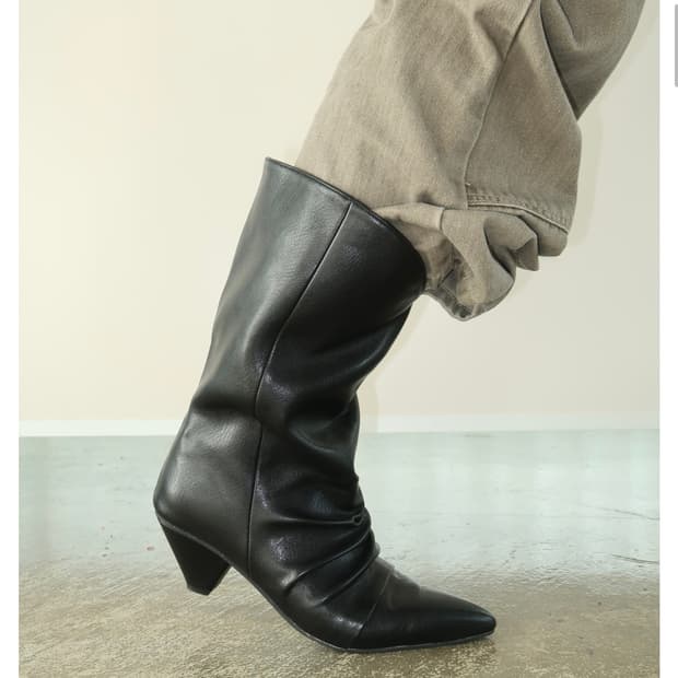 뮤로우 부츠 SERENE LINE BOOTS