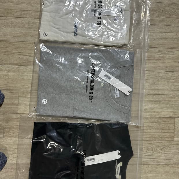 유니폼브릿지 반팔 (XL 2개, XXL 1개)