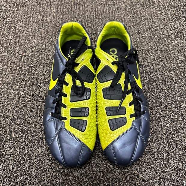 NIKE T90 나이키 토탈90 축구화 255